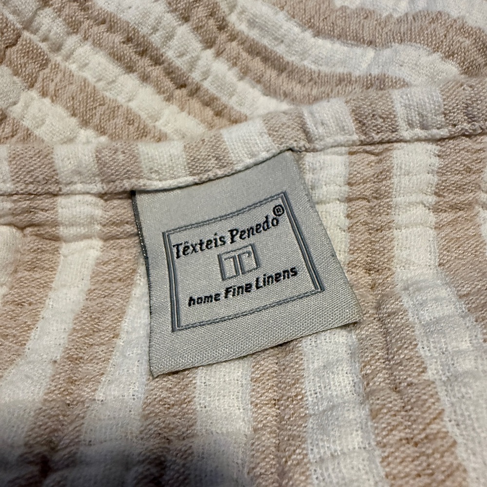 Texteis Penedo Cotton Tan Cream Striped Throw Blanket - Picture 4 of 5